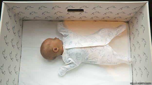 Bebe en Caja